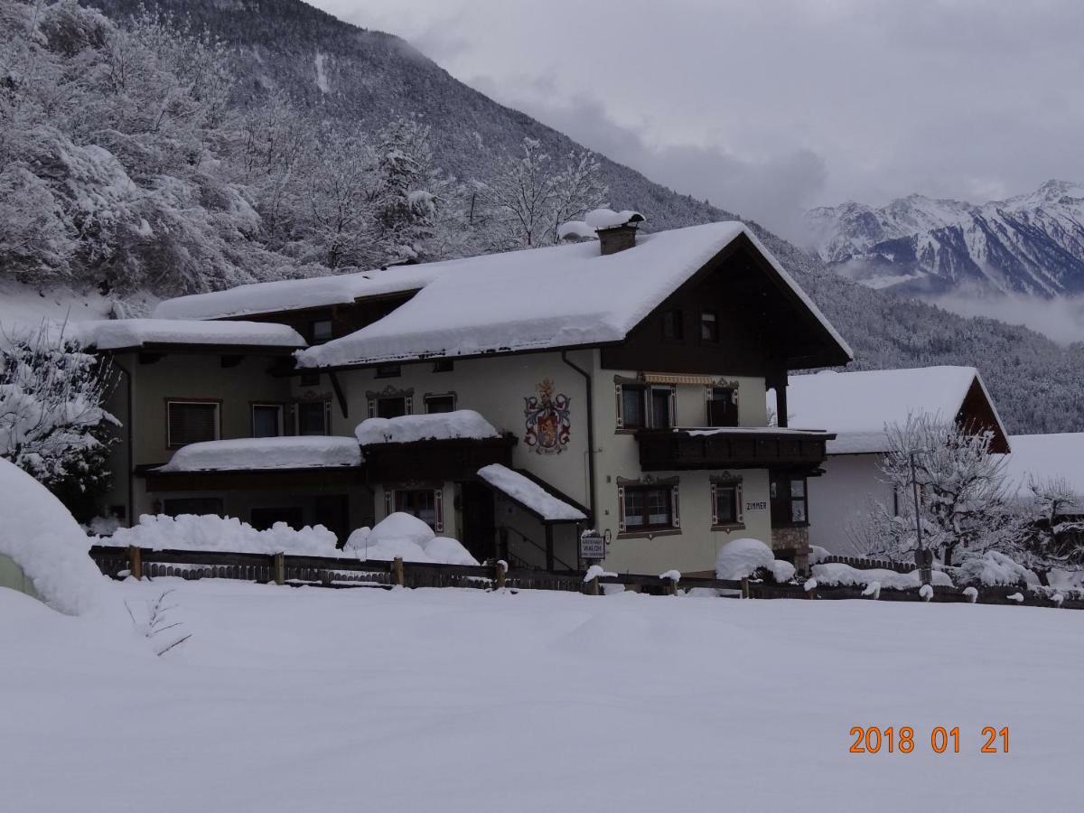 Gaestehaus Walch-Riml Imst Zewnętrze zdjęcie